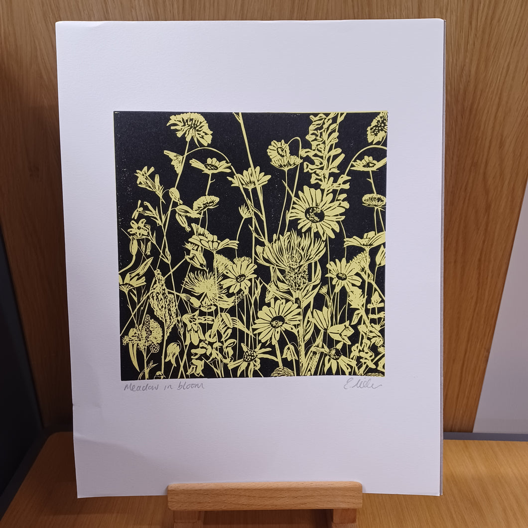 Meadow in Bloom Large Print - Black/Lemon